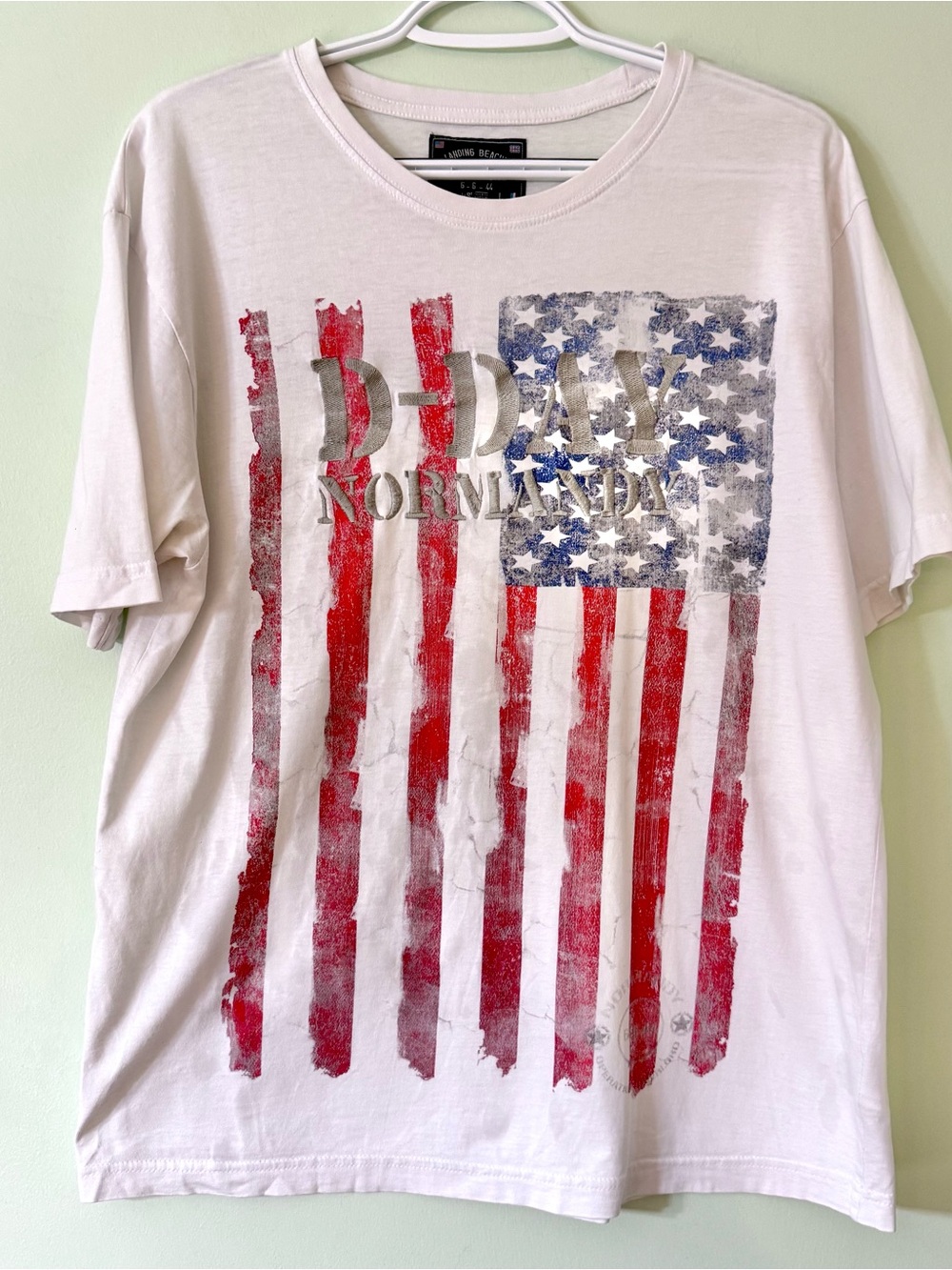 Vintage Y2K D-Day Normandy USA Flag Graphic Tee Embroidered Americana Large